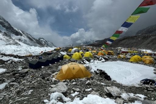 Everest tentes déchets