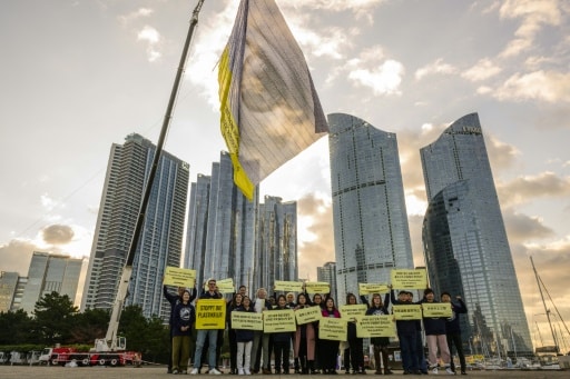 Greenpeace se rassemble durant les négociations plastique à Busan, Corée du Sud