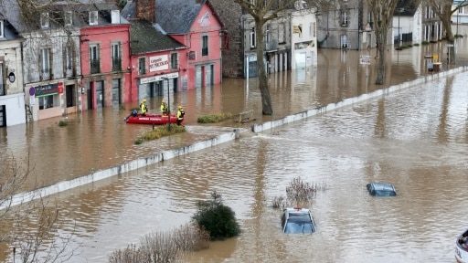 Crue vigilance rouge