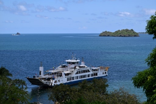 barge mayotte